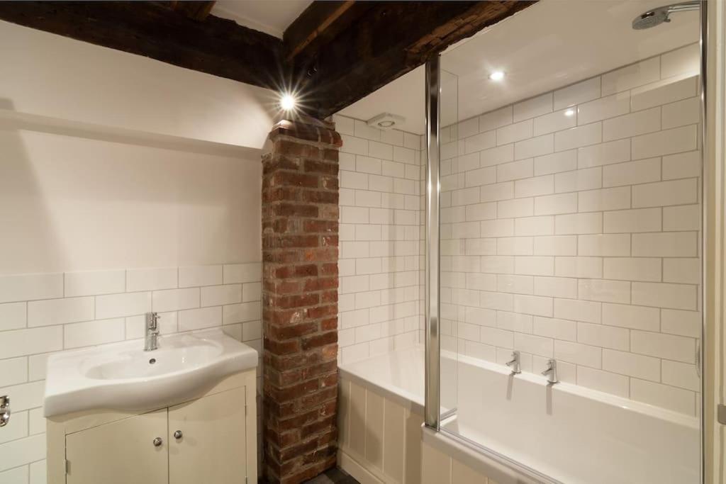 Holiday home Grade 2 Listed , In The Heart Of Historic Ludlow. Ludlow